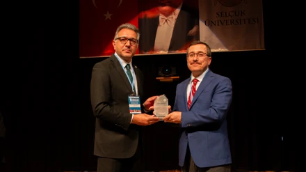 Uluslararası Doğal ve Sentetik Materyallerin Biyomedikal Uygulamaları Kongresi yapıldı